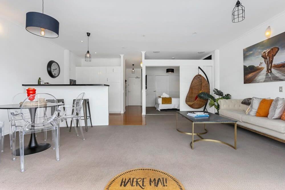 Funky One Bedroom Apartment On Princes Wharf Auckland Exterior photo